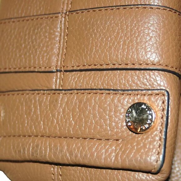 Michael Kors MK Soft Leather Handbag Medium Large Tote Zippered Purse EUC - Picture 11 of 12